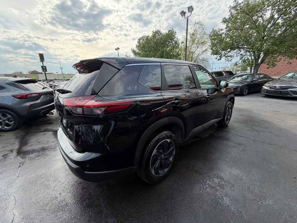 2024 Nissan Rogue Image 5