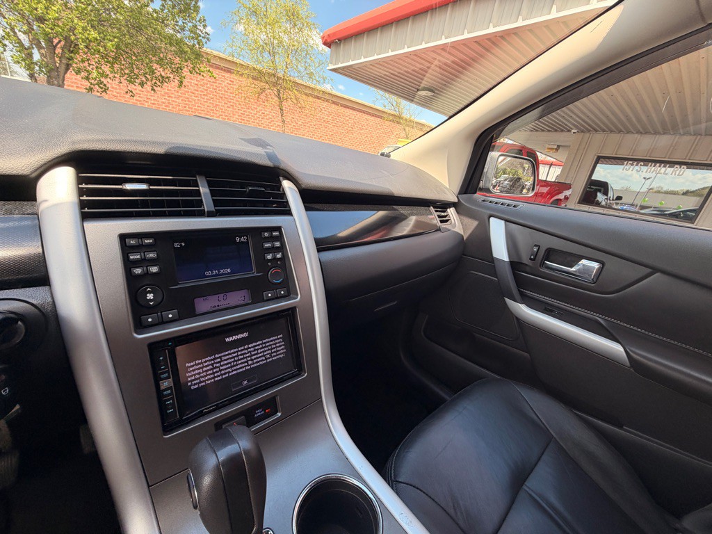 2014 Ford Edge Image 11