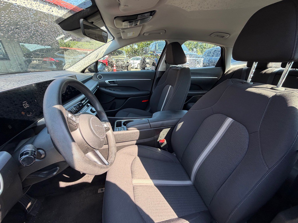 2025 Hyundai Sonata Image 6