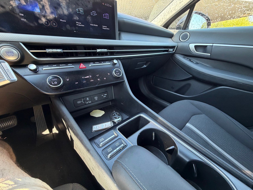 2025 Hyundai Sonata Image 8