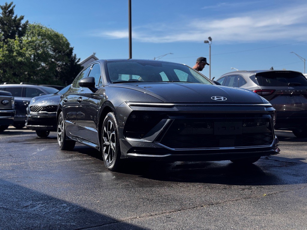 2025 Hyundai Sonata Image 5