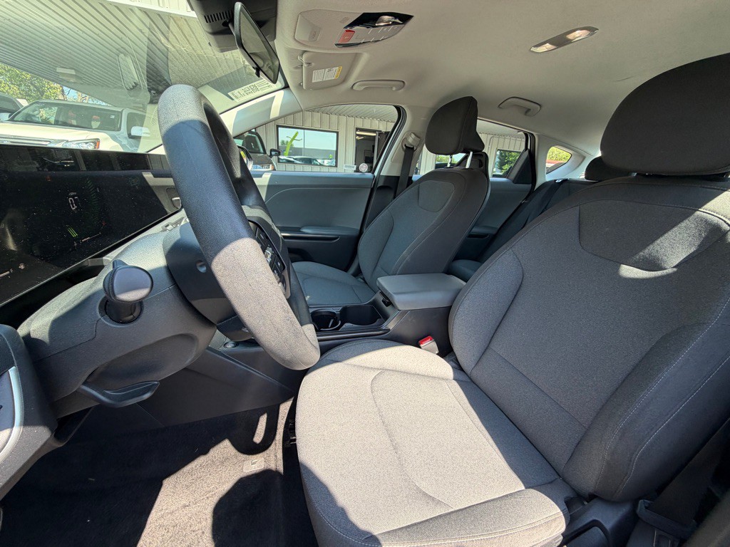 2025 Kia K4 Image 6