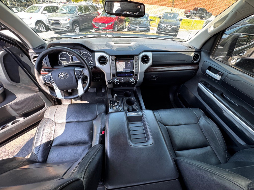 2016 Toyota Tundra Image 19