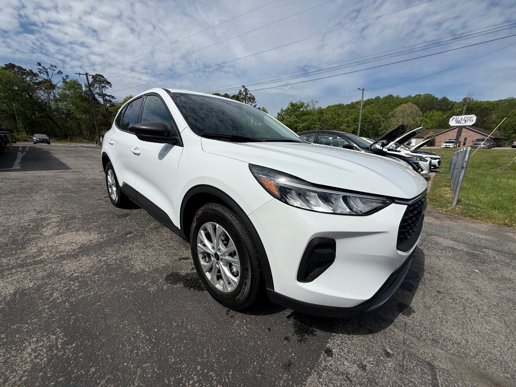 2025 Ford Escape Image 5
