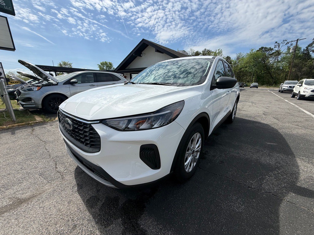 2025 Ford Escape Image 7