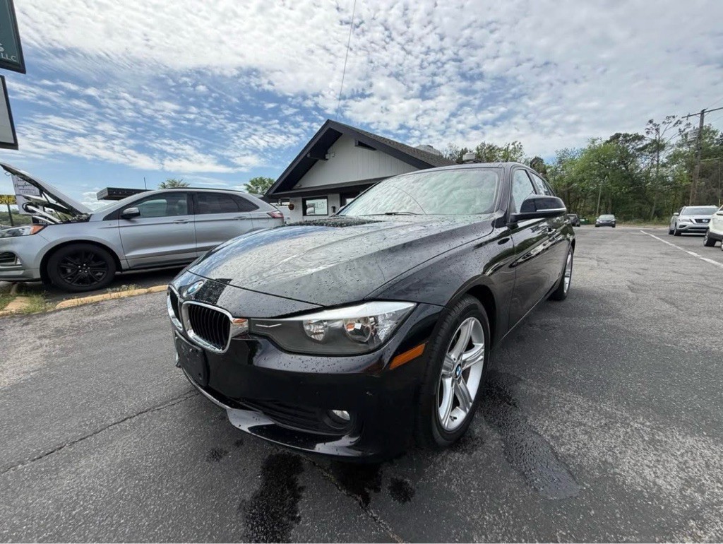 2015 BMW 3 Series Image 4