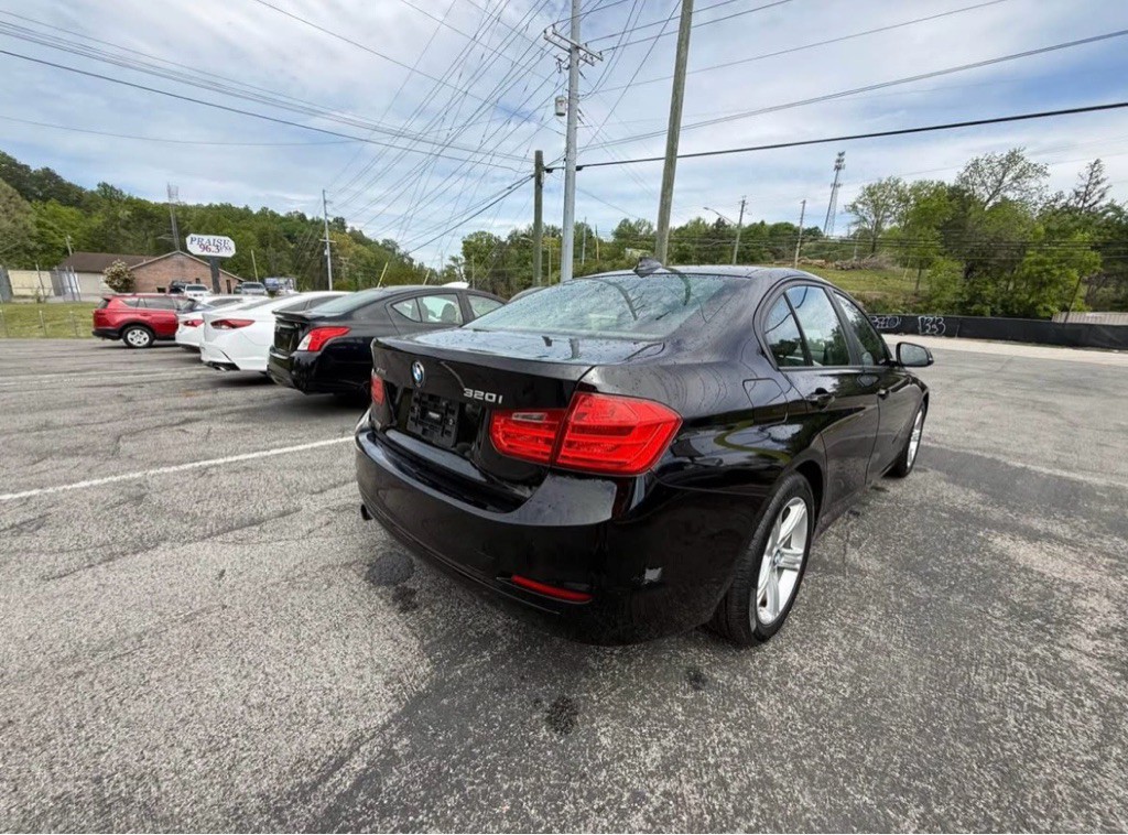 2015 BMW 3 Series Image 5