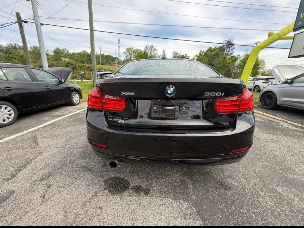 2015 BMW 3 Series Image 6