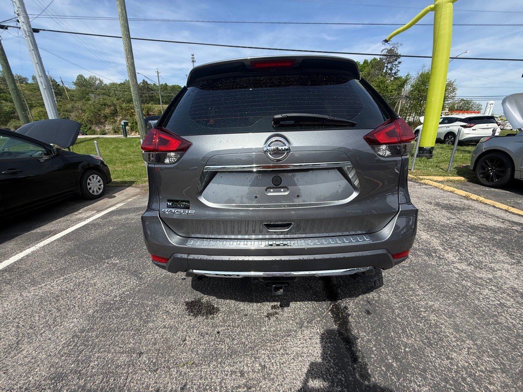 2018 Nissan Rogue Image 5