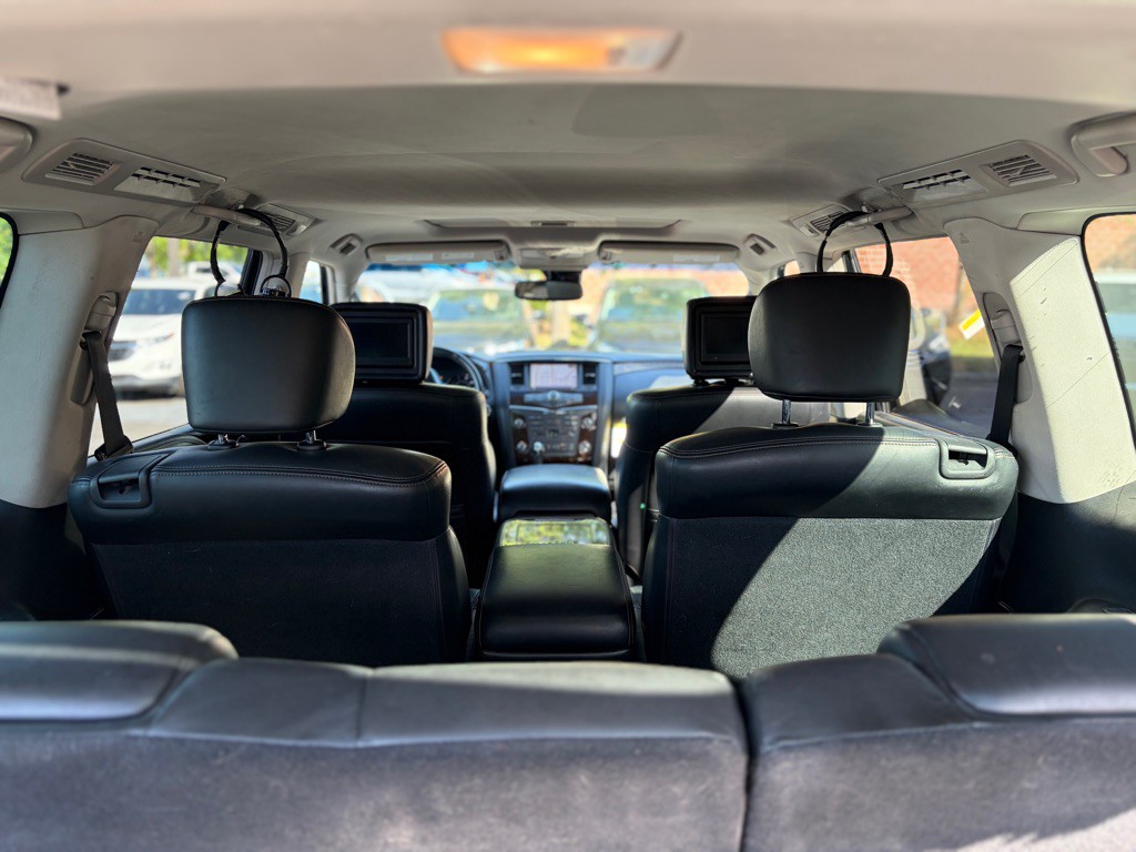 2017 Nissan Armada Image 7