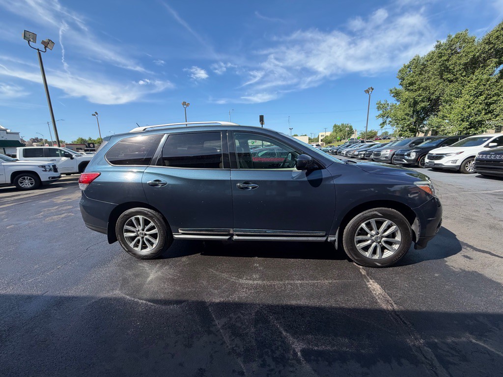 2014 Nissan Pathfinder Image 4