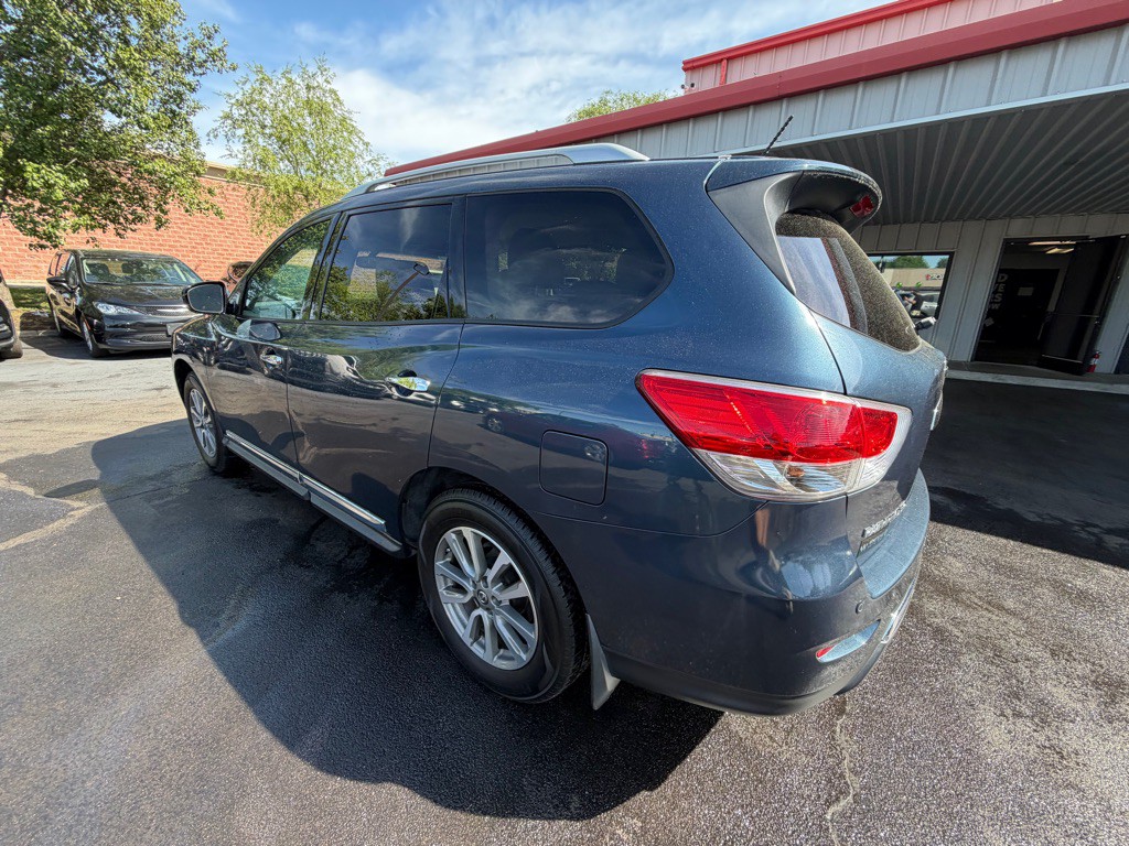 2014 Nissan Pathfinder Image 7