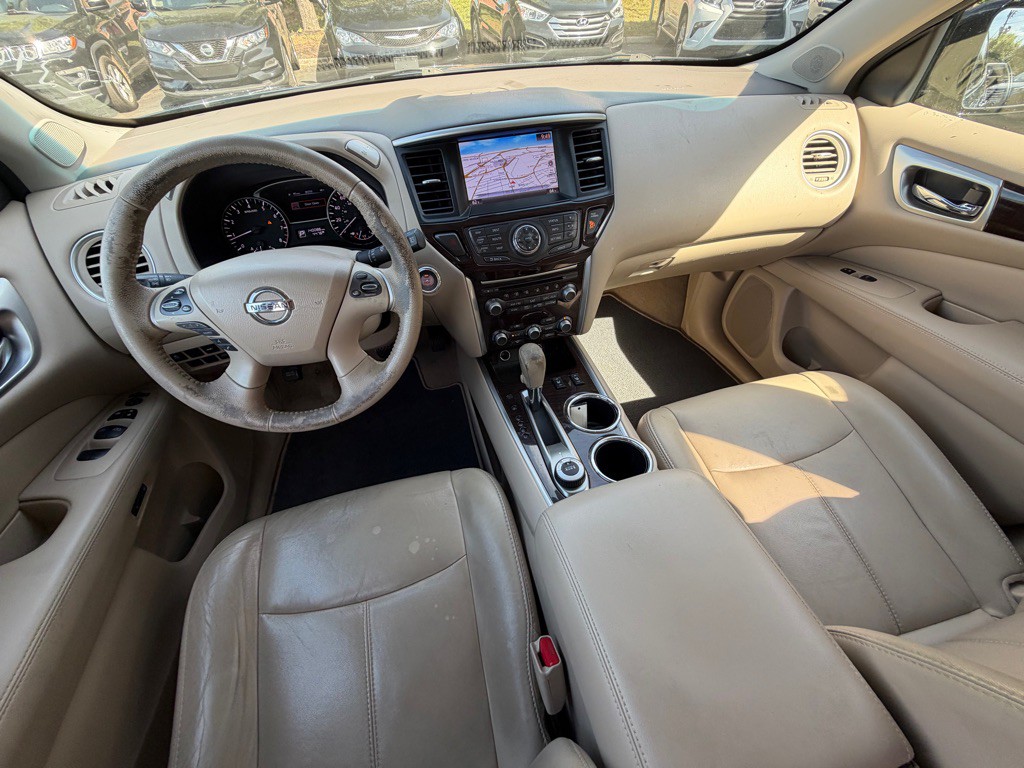 2014 Nissan Pathfinder Image 10