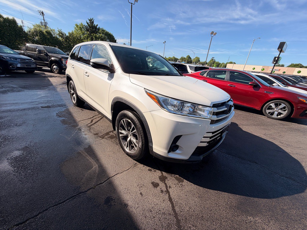 2019 Toyota Highlander Image 4
