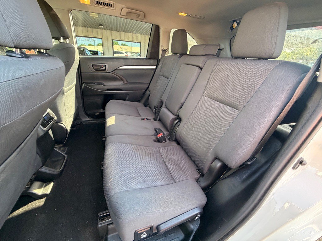 2019 Toyota Highlander Image 7