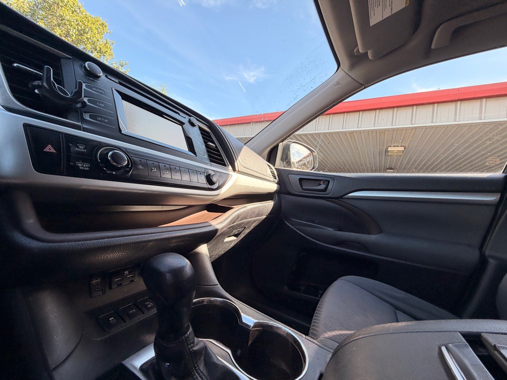 2019 Toyota Highlander Image 13