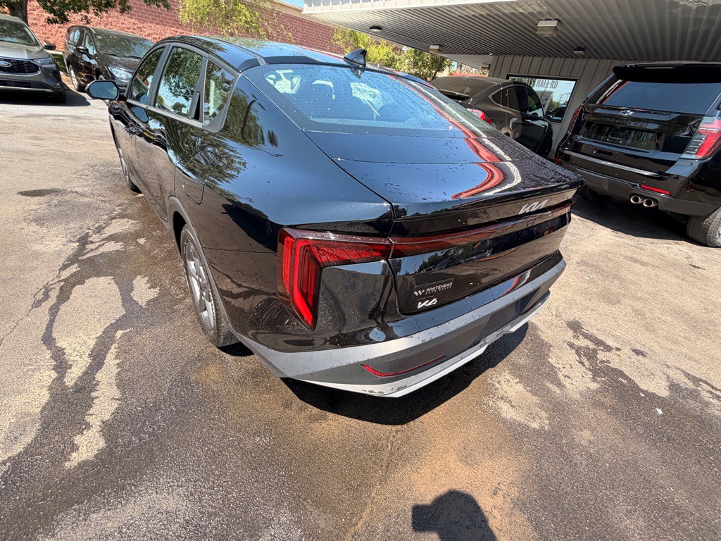 2025 Kia K4 Image 4