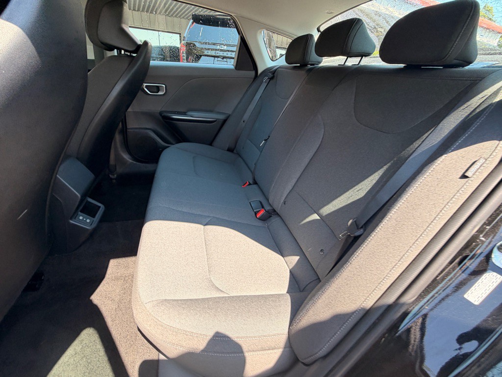 2025 Kia K4 Image 6