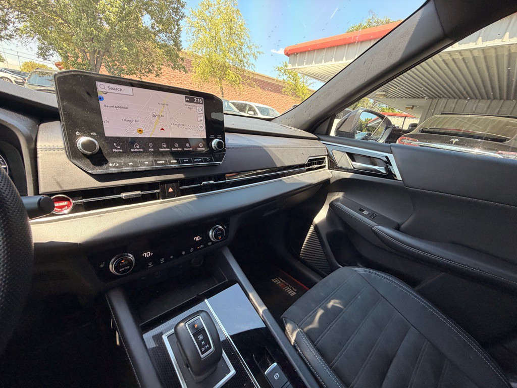 2023 Mitsubishi Outlander Image 10