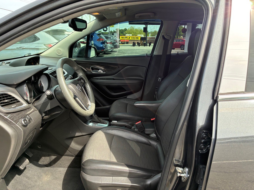 2016 Buick Enclave Image 9