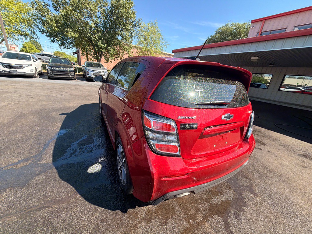 2020 Chevrolet Sonic Image 4