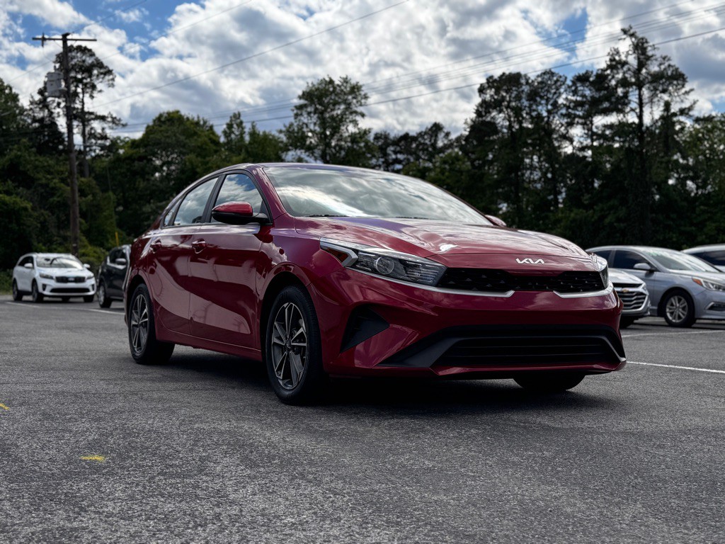 2023 Kia Forte Image 4