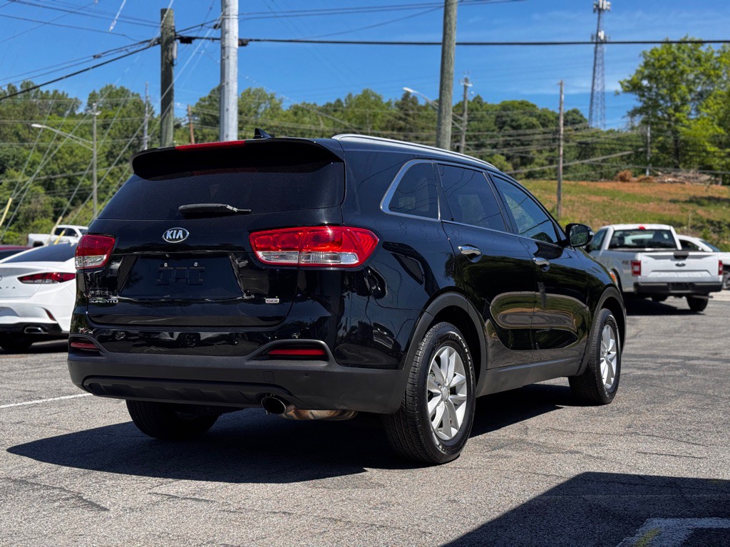 2016 Kia Sorento Image 4