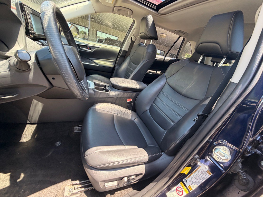 2019 Toyota Rav4 Image 8