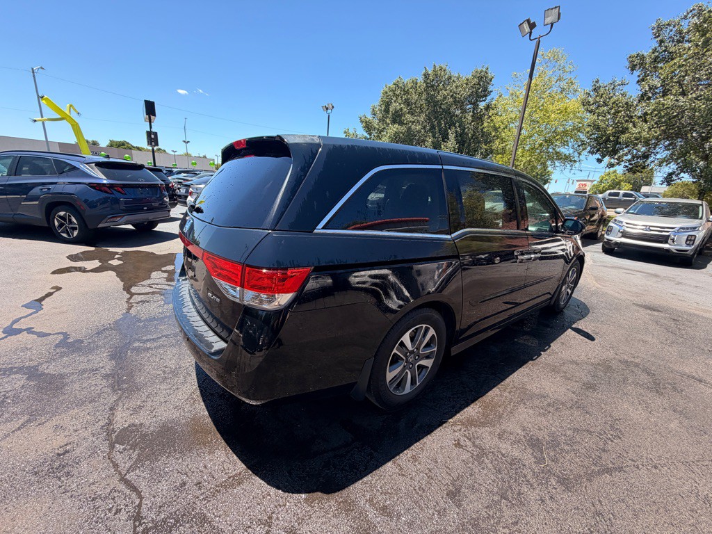 2016 Honda Odyssey Image 3