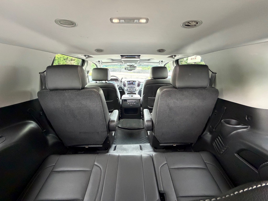 2015 Chevrolet Tahoe Image 9