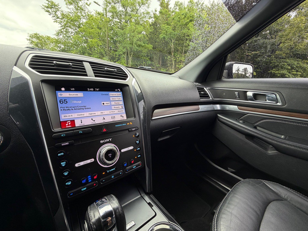 2019 Ford Explorer Image 7