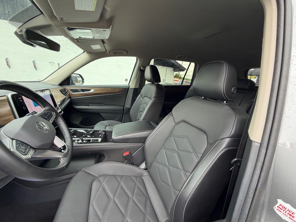 2025 Volkswagen Atlas Image 11