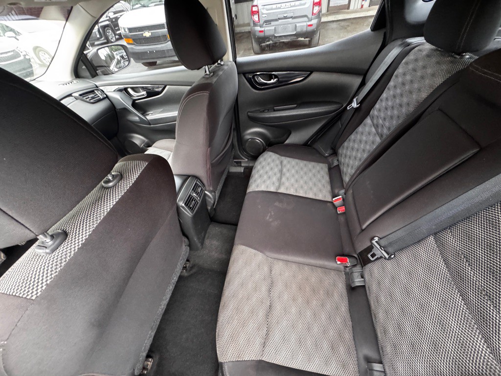 2020 Nissan Rogue Image 7