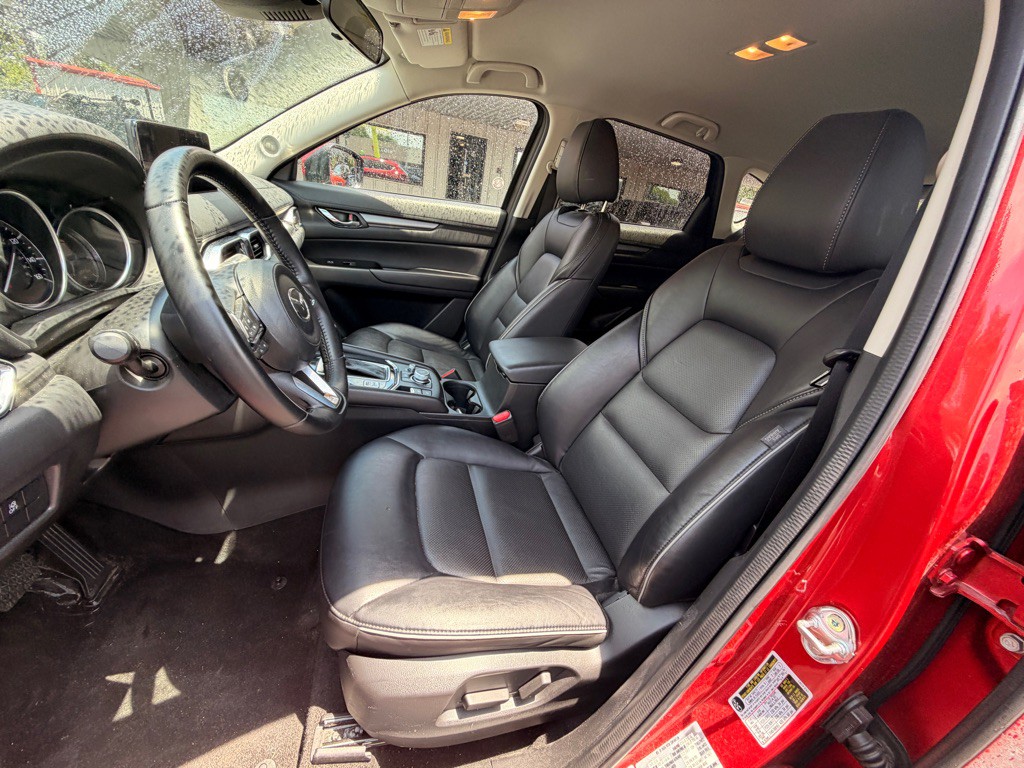 2025 Mazda CX-5 Image 8