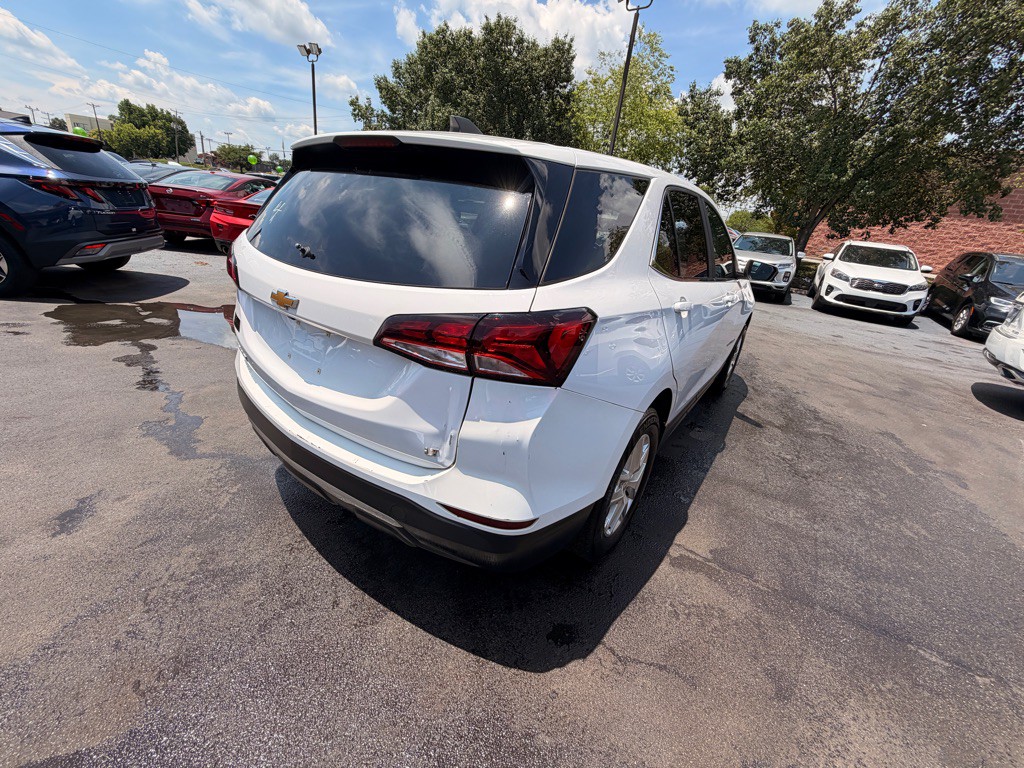2022 Chevrolet Equinox Image 3