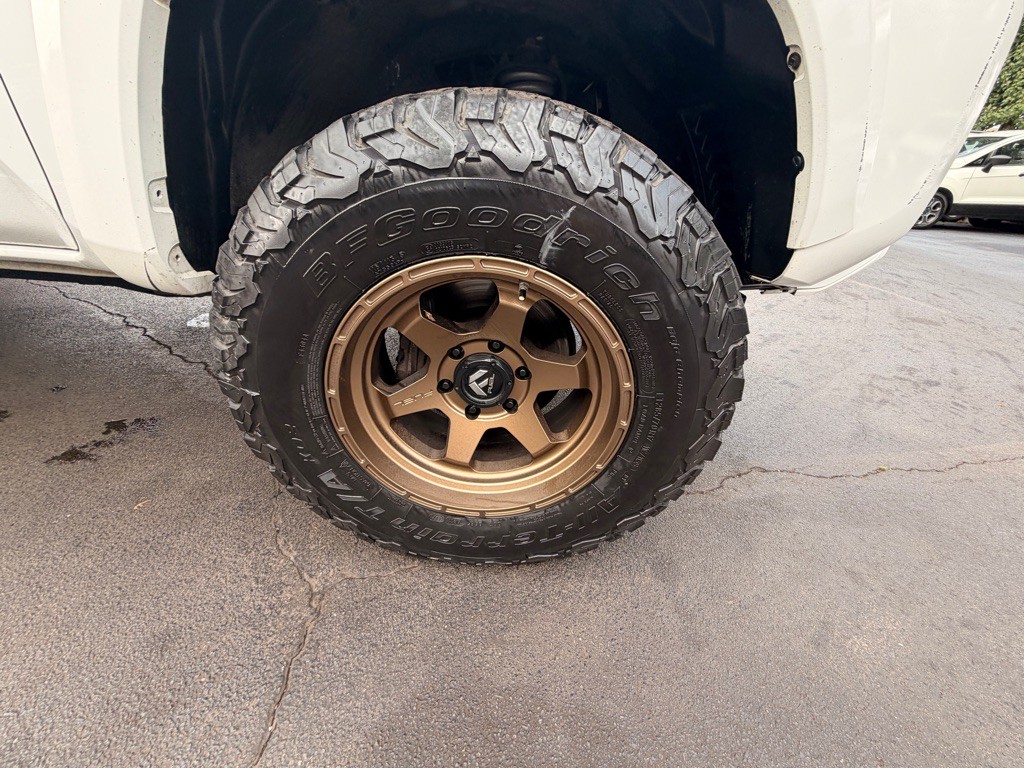 2016 Toyota Tacoma Image 3
