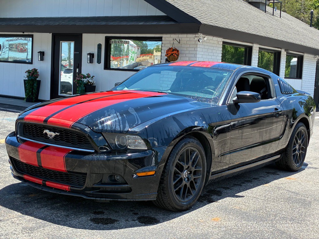 2014 Ford Mustang Image 2