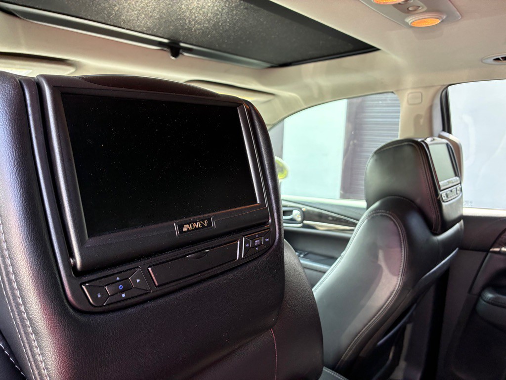 2017 Buick Enclave Image 11