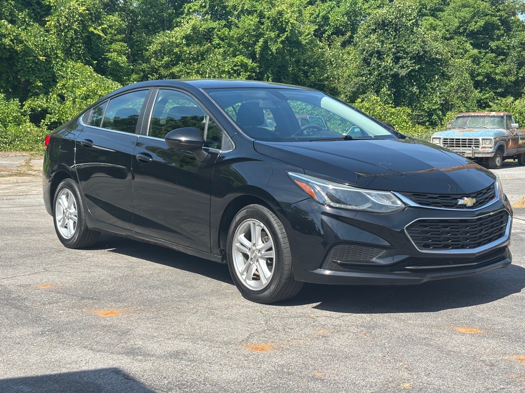 2017 Chevrolet Cruze Image 3