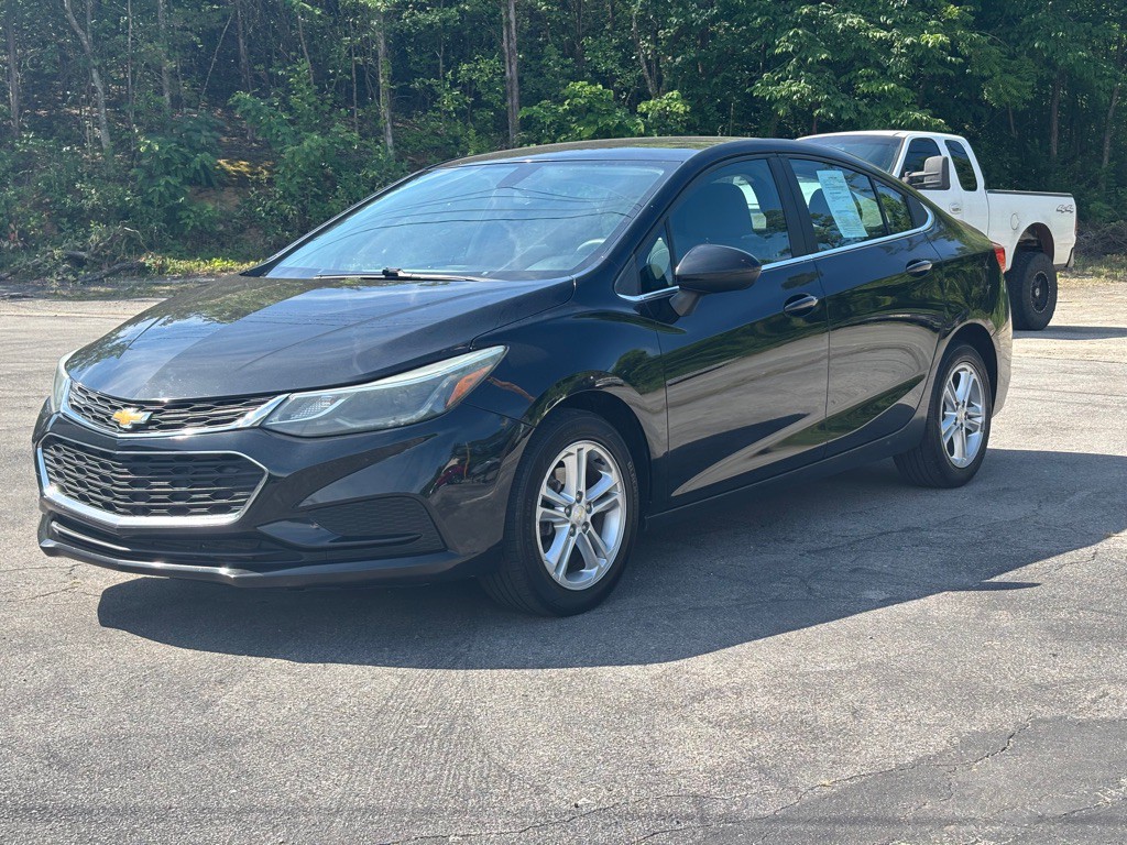 2017 Chevrolet Cruze Image 4