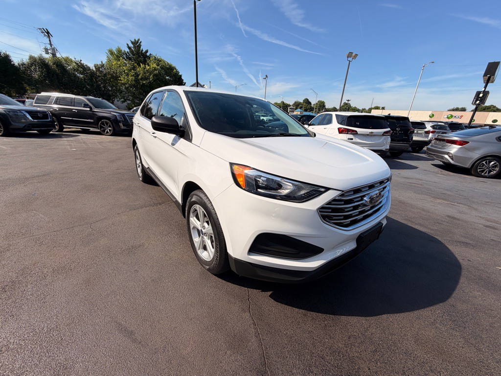 2021 Ford Edge Image 2