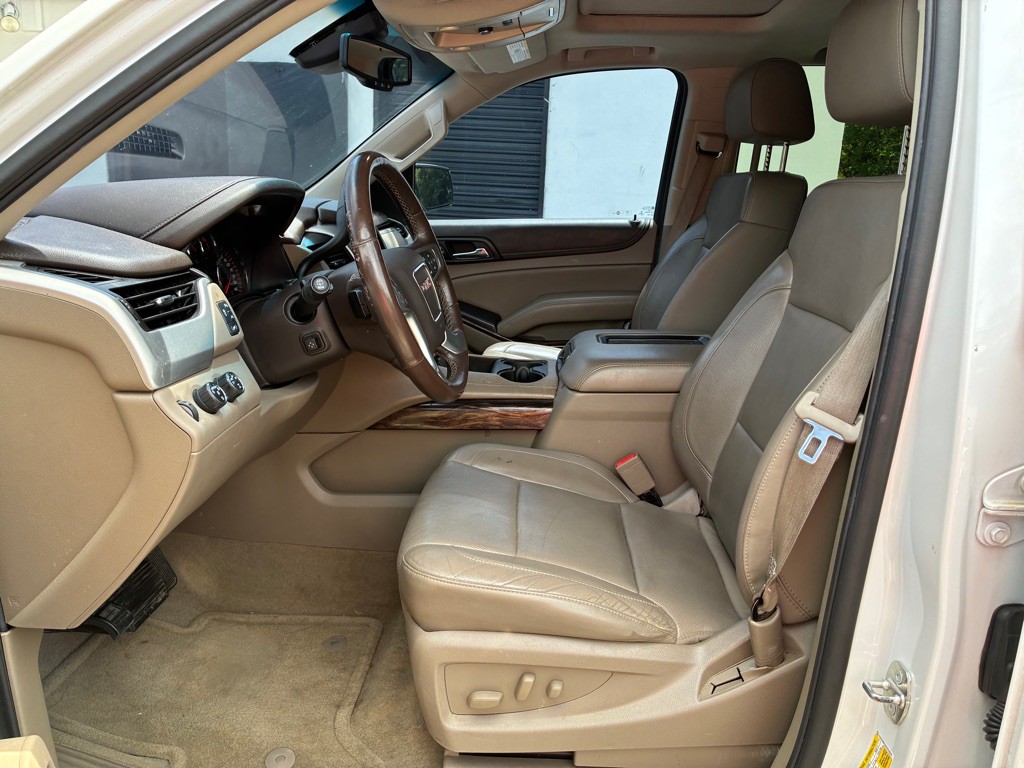 2016 GMC Yukon Image 11