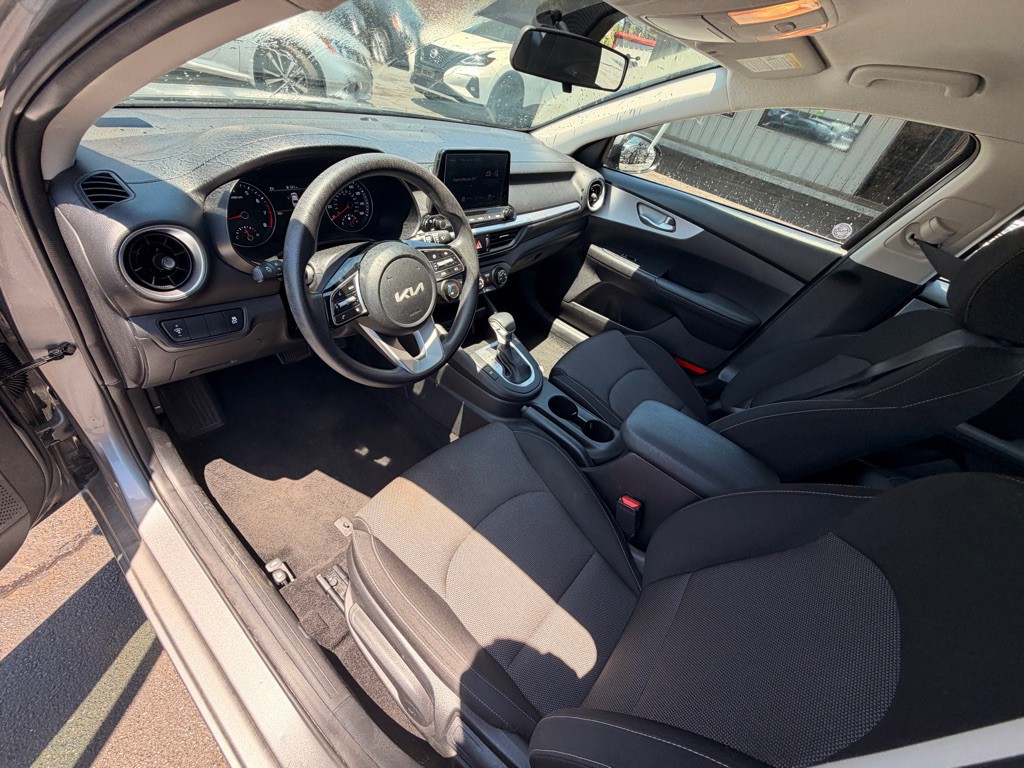 2024 Kia Forte Image 7