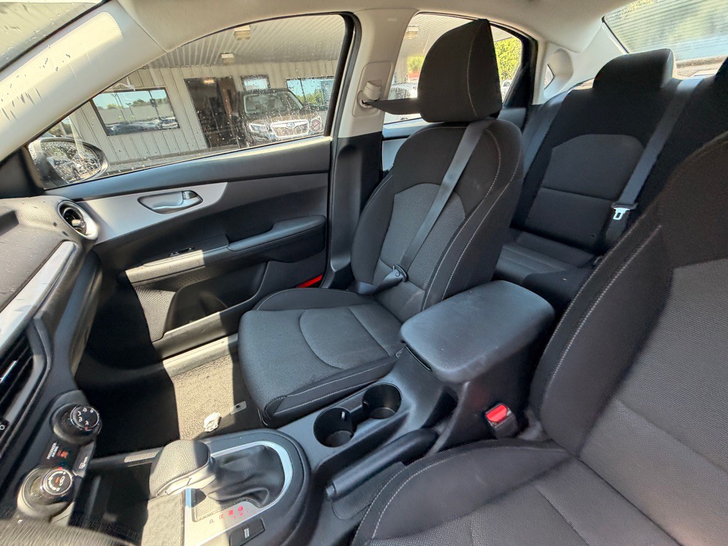 2024 Kia Forte Image 9