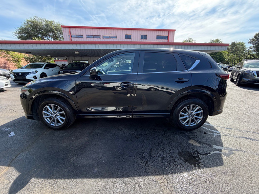 2025 Mazda CX-5 Image 8
