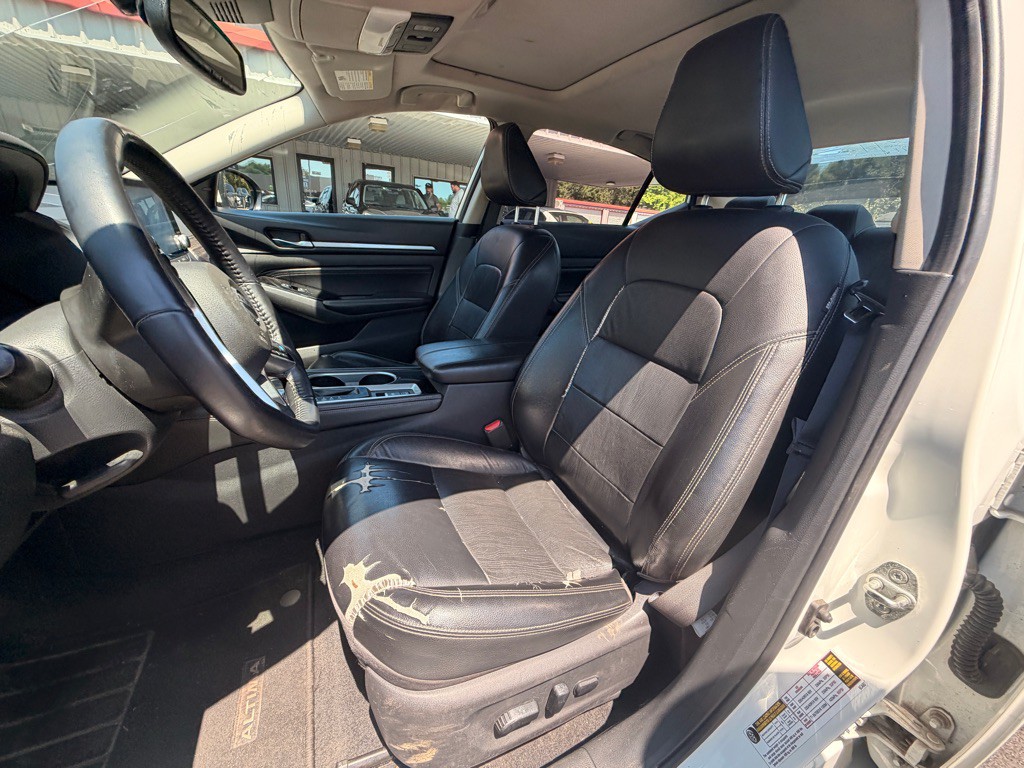 2020 Nissan Altima Image 6