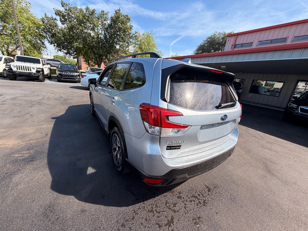 2021 Subaru Forester Image 5