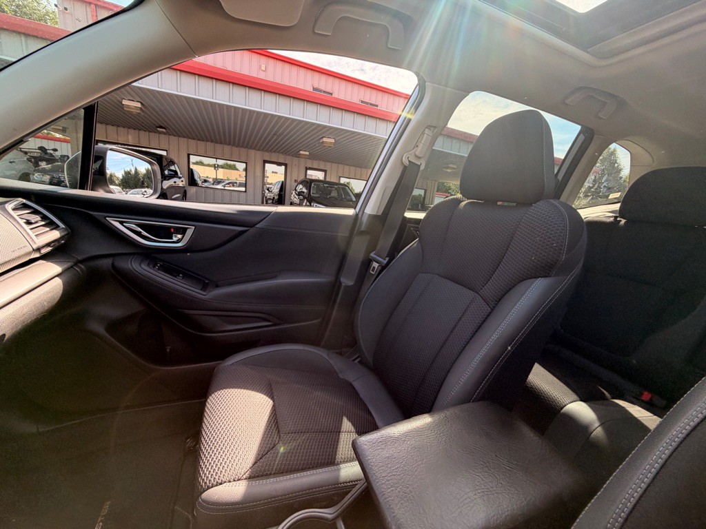 2021 Subaru Forester Image 8