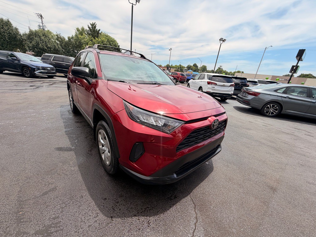 2021 Toyota Rav4 Image 2