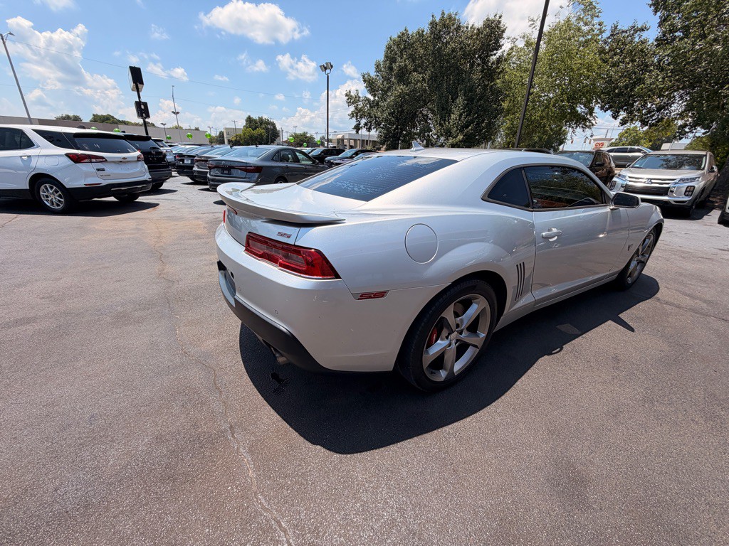 2015 Chevrolet Camaro Image 4
